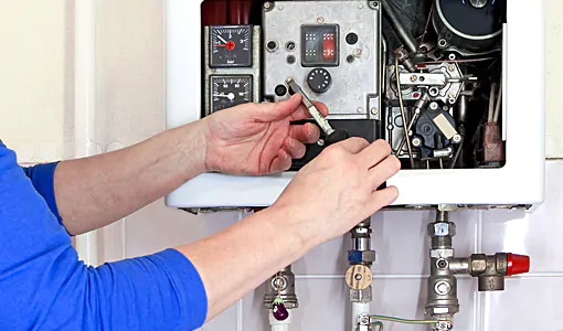 reparacion calderas - &iquest;Cu&aacute;les son los mejores servicios de reparaci&oacute;n de calderas en Alicante?